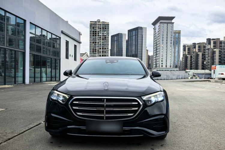 Used Mercedes-Benz E-Class New Energy 2024 E 350 e L Plug-in Hybrid Sports Sedan Exterior 1