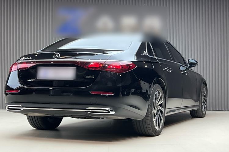 Used Mercedes-Benz E-Class New Energy 2024 E 350 e L Plug-in Hybrid Sedan Exterior 1