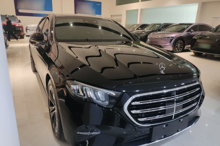 Used Mercedes-Benz E-Class New Energy 2024 E 350 e L Plug-in Hybrid Sedan Exterior 2