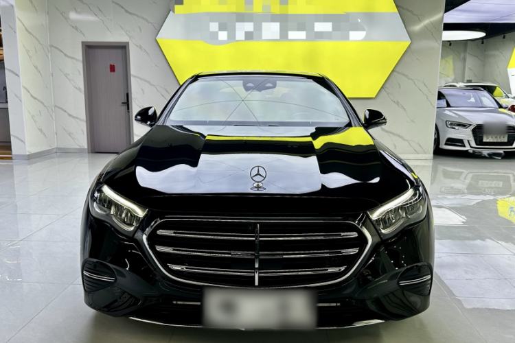 Used Mercedes-Benz E-Class New Energy 2024 E 350 e L Plug-in Hybrid Sedan Exterior 4