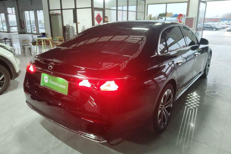 Used Mercedes-Benz E-Class New Energy 2024 E 350 e L Plug-in Hybrid Sedan Exterior 5