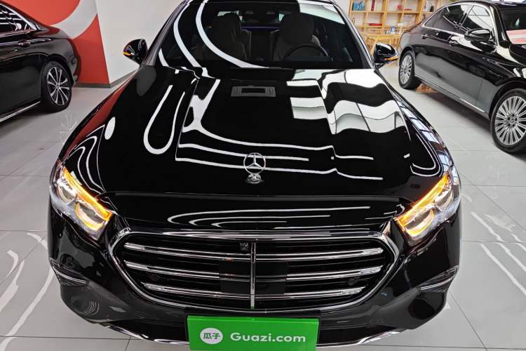 Used Mercedes-Benz E-Class New Energy 2024 E 350 e L Plug-in Hybrid Sedan Front