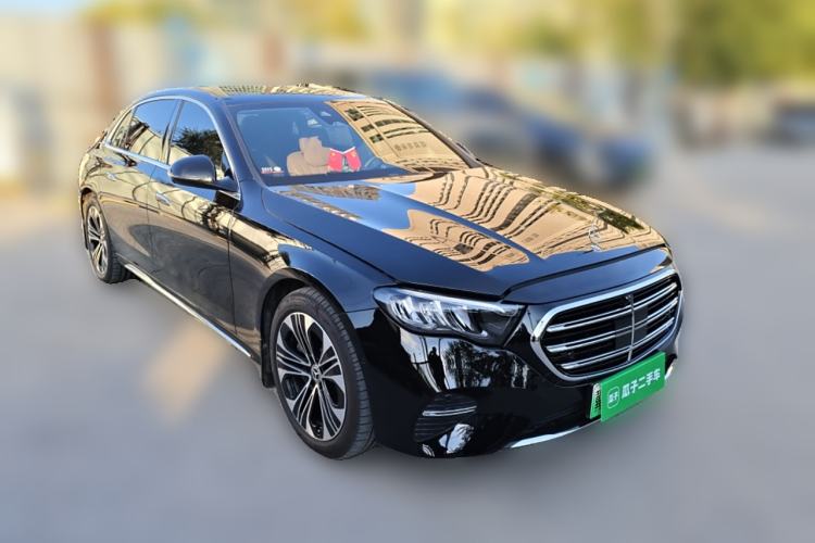 Used Mercedes-Benz E-Class New Energy 2024 E 350 e L Plug-in Hybrid Sedan Front Right 45 Deg