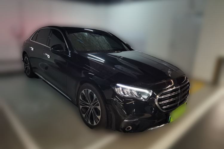 Used Mercedes-Benz E-Class New Energy 2024 E 350 e L Plug-in Hybrid Sedan Front Right 45 Deg