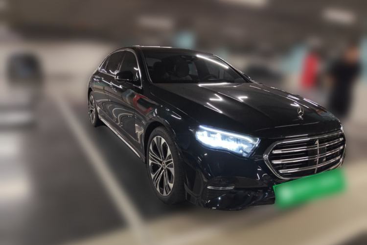Used Mercedes-Benz E-Class New Energy 2024 E 350 e L Plug-in Hybrid Sedan Front Right 45 Deg