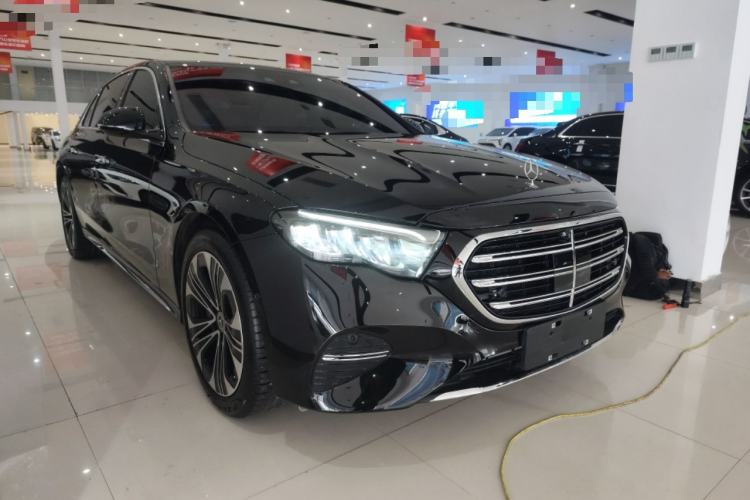 Used Mercedes-Benz E-Class New Energy 2024 E 350 e L Plug-in Hybrid Sedan Front Right 45 Deg
