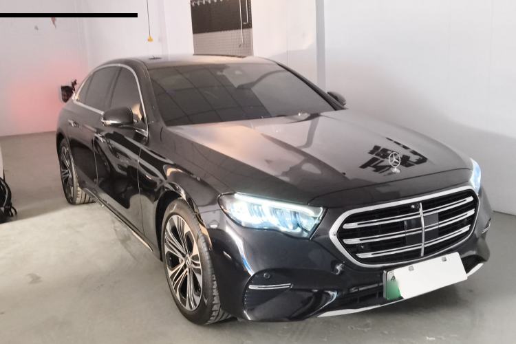 Used Mercedes-Benz E-Class New Energy 2024 E 350 e L Plug-in Hybrid Sedan Front Right 45 Deg