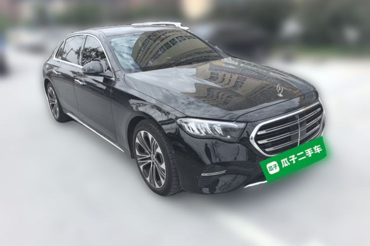 Used Mercedes-Benz E-Class New Energy 2024 E 350 e L Plug-in Hybrid Sedan Front Right 45 Deg