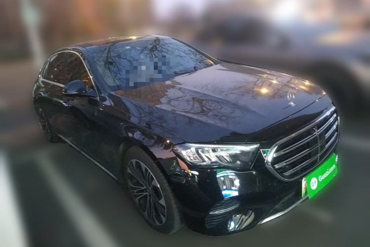 Used Mercedes-Benz E-Class New Energy 2024 E 350 e L Plug-in Hybrid Sedan Front Right 45 Deg