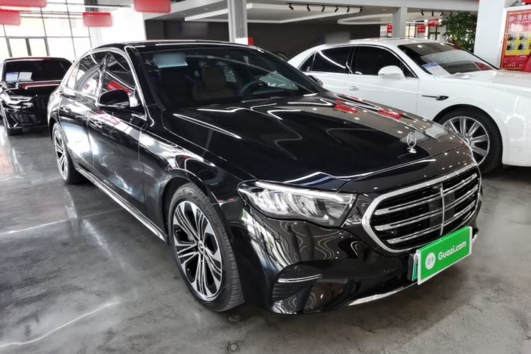 Used Mercedes-Benz E-Class New Energy 2024 E 350 e L Plug-in Hybrid Sedan Front Right 45 Deg