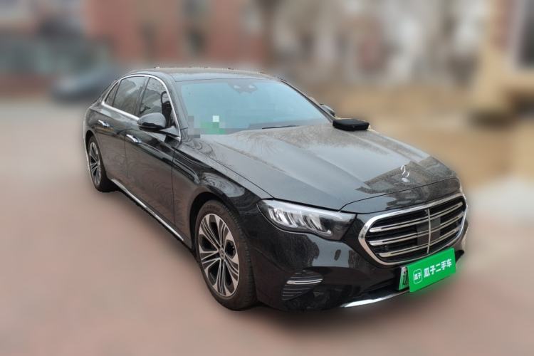 Used Mercedes-Benz E-Class New Energy 2024 E 350 e L Plug-in Hybrid Sedan Front Right 45 Deg