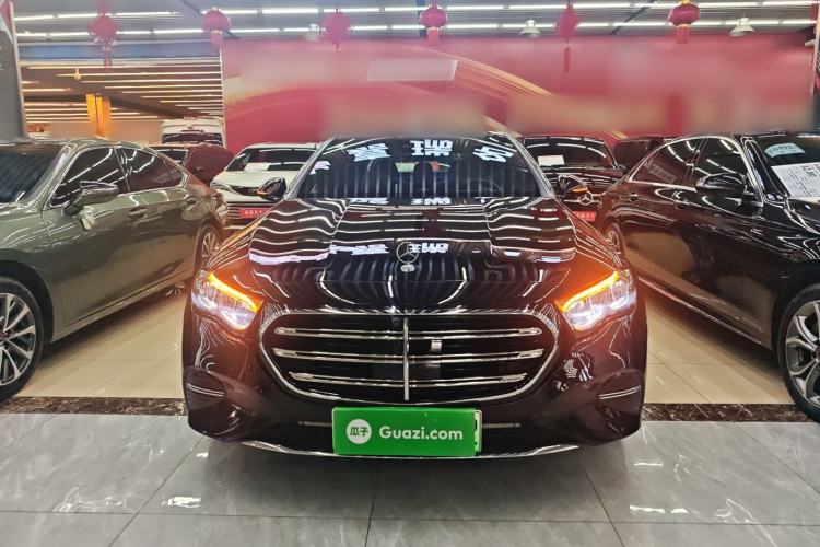 Used Mercedes-Benz E-Class New Energy 2024 E 350 e L Plug-in Hybrid Sedan Front