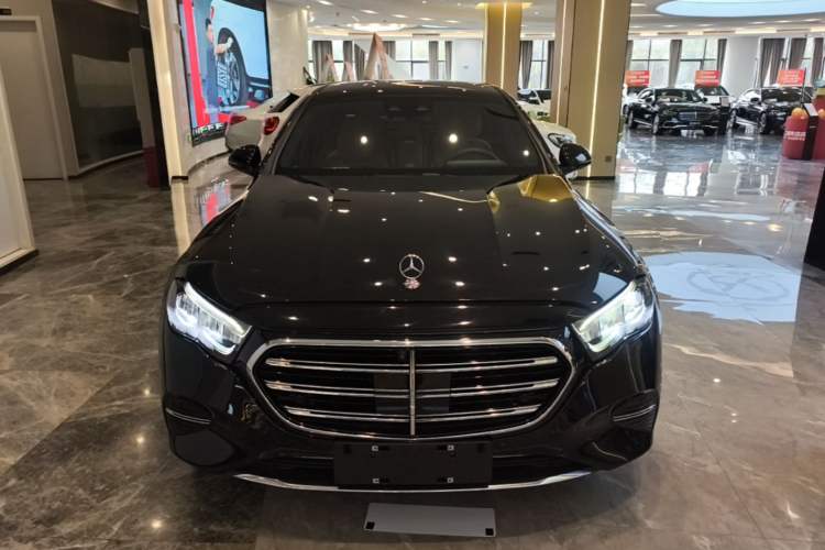 Used Mercedes-Benz E-Class New Energy 2024 E 350 e L Plug-in Hybrid Sedan Front