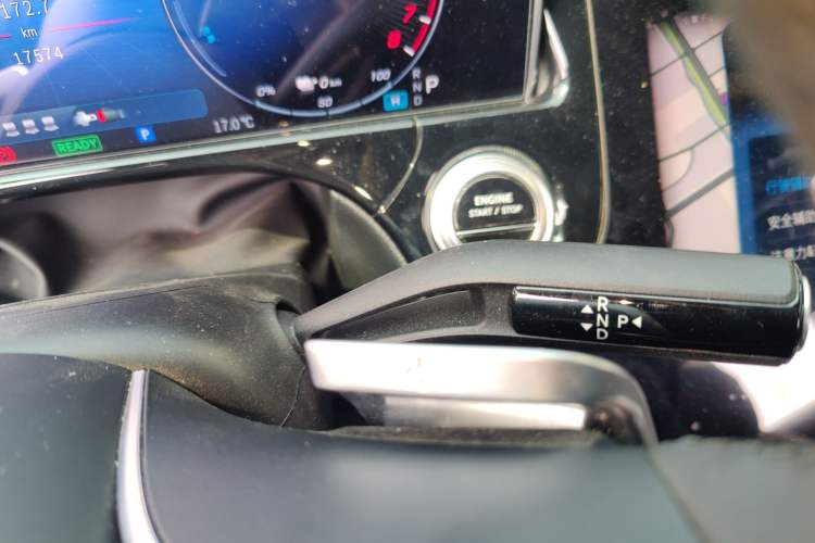 Used Mercedes-Benz E-Class New Energy 2024 E 350 e L Plug-in Hybrid Sedan Gear Lever