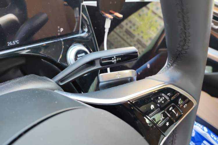 Used Mercedes-Benz E-Class New Energy 2024 E 350 e L Plug-in Hybrid Sedan Gear Lever