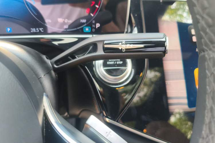 Used Mercedes-Benz E-Class New Energy 2024 E 350 e L Plug-in Hybrid Sedan Gear Lever
