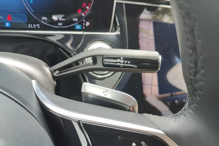 Used Mercedes-Benz E-Class New Energy 2024 E 350 e L Plug-in Hybrid Sedan Gear Lever