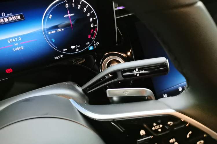 Used Mercedes-Benz E-Class New Energy 2024 E 350 e L Plug-in Hybrid Sedan Gear Lever