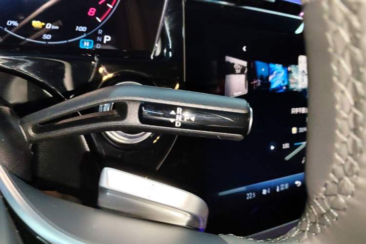 Used Mercedes-Benz E-Class New Energy 2024 E 350 e L Plug-in Hybrid Sedan Gear Lever