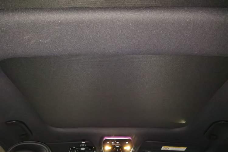 Used Mercedes-Benz E-Class New Energy 2024 E 350 e L Plug-in Hybrid Sedan Headliner