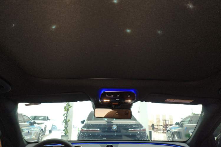 Used Mercedes-Benz E-Class New Energy 2024 E 350 e L Plug-in Hybrid Sedan Headliner