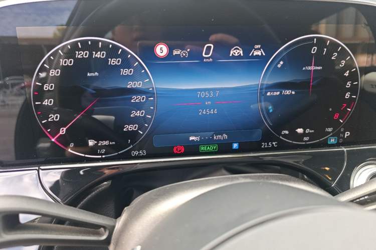Used Mercedes-Benz E-Class New Energy 2024 E 350 e L Plug-in Hybrid Sedan Instrument Cluster