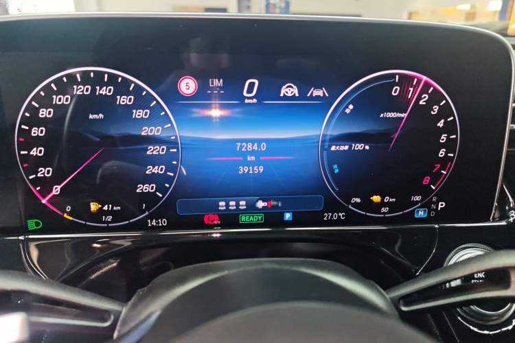 Used Mercedes-Benz E-Class New Energy 2024 E 350 e L Plug-in Hybrid Sedan Instrument Cluster