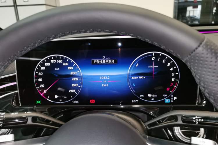 Used Mercedes-Benz E-Class New Energy 2024 E 350 e L Plug-in Hybrid Sports Sedan Instrument Cluster
