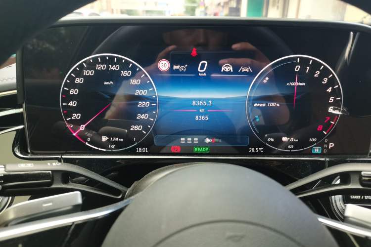 Used Mercedes-Benz E-Class New Energy 2024 E 350 e L Plug-in Hybrid Sedan Instrument Cluster
