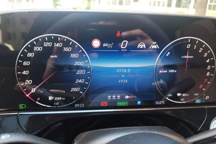 Used Mercedes-Benz E-Class New Energy 2024 E 350 e L Plug-in Hybrid Sedan Instrument Cluster