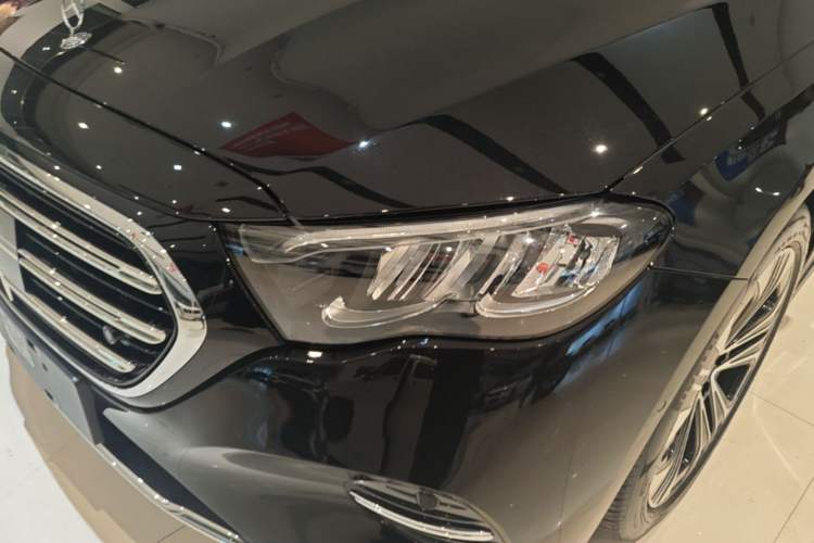 Used Mercedes-Benz E-Class New Energy 2024 E 350 e L Plug-in Hybrid Sedan Left Front Headlight