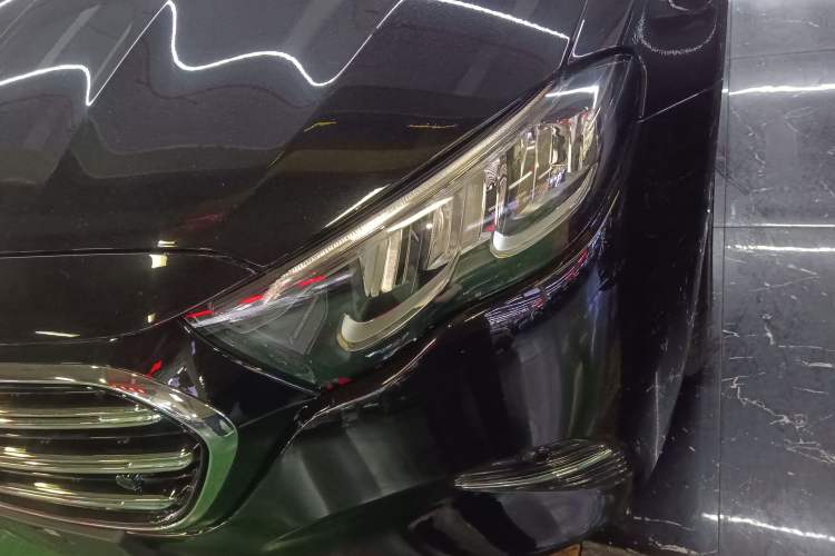 Used Mercedes-Benz E-Class New Energy 2024 E 350 e L Plug-in Hybrid Sedan Left Front Headlight
