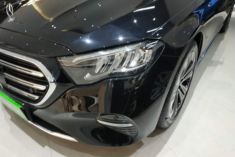 Used Mercedes-Benz E-Class New Energy 2024 E 350 e L Plug-in Hybrid Sedan Left Front Headlight
