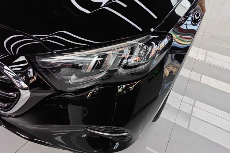 Used Mercedes-Benz E-Class New Energy 2024 E 350 e L Plug-in Hybrid Sedan Left Front Headlight