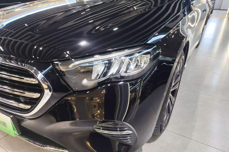 Used Mercedes-Benz E-Class New Energy 2024 E 350 e L Plug-in Hybrid Sedan Left Front Headlight
