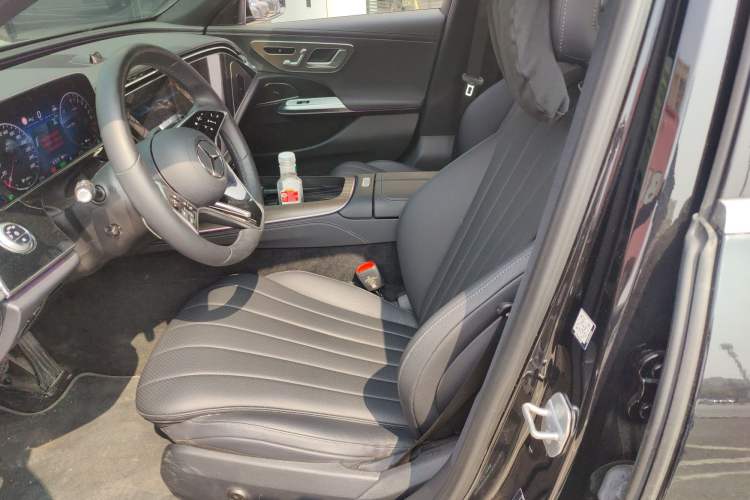 Used Mercedes-Benz E-Class New Energy 2024 E 350 e L Plug-in Hybrid Sedan Left Front Seat
