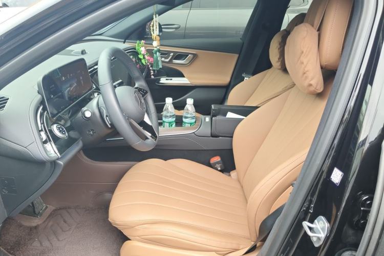 Used Mercedes-Benz E-Class New Energy 2024 E 350 e L Plug-in Hybrid Sedan Left Front Seat