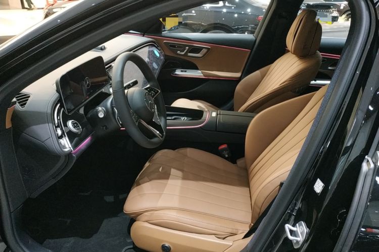 Used Mercedes-Benz E-Class New Energy 2024 E 350 e L Plug-in Hybrid Sedan Left Front Seat
