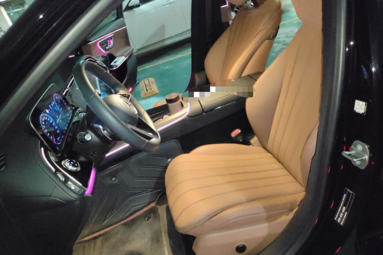 Used Mercedes-Benz E-Class New Energy 2024 E 350 e L Plug-in Hybrid Sedan Left Front Seat
