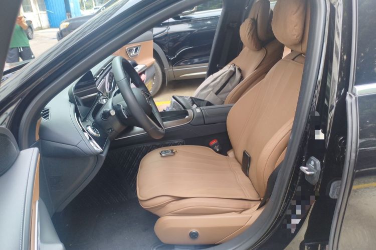 Used Mercedes-Benz E-Class New Energy 2024 E 350 e L Plug-in Hybrid Sedan Left Front Seat