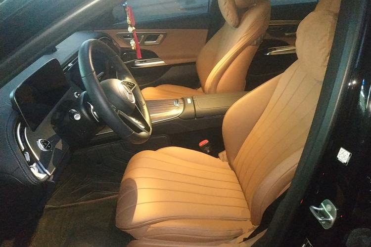 Used Mercedes-Benz E-Class New Energy 2024 E 350 e L Plug-in Hybrid Sedan Left Front Seat