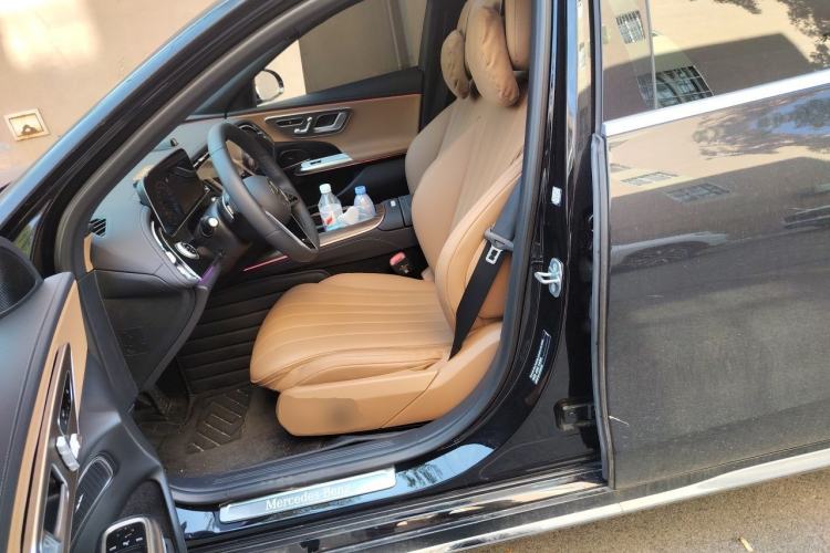 Used Mercedes-Benz E-Class New Energy 2024 E 350 e L Plug-in Hybrid Sedan Left Front Seat