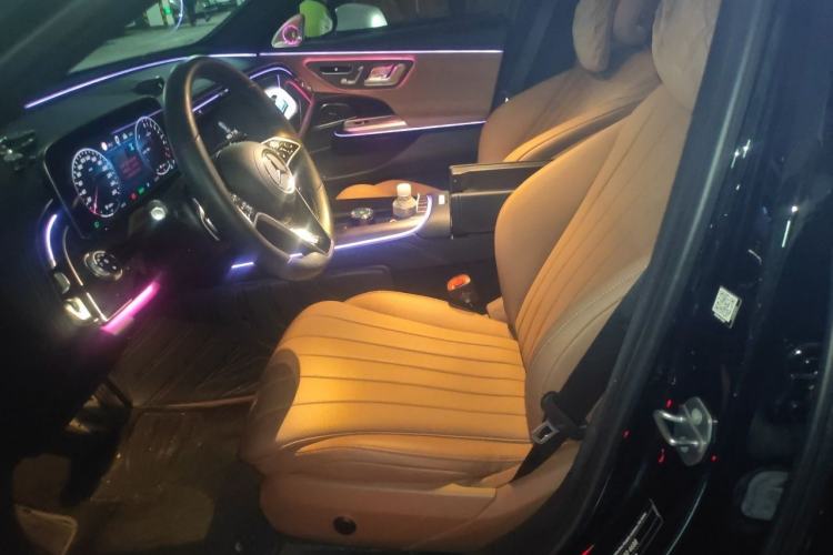 Used Mercedes-Benz E-Class New Energy 2024 E 350 e L Plug-in Hybrid Sedan Left Front Seat