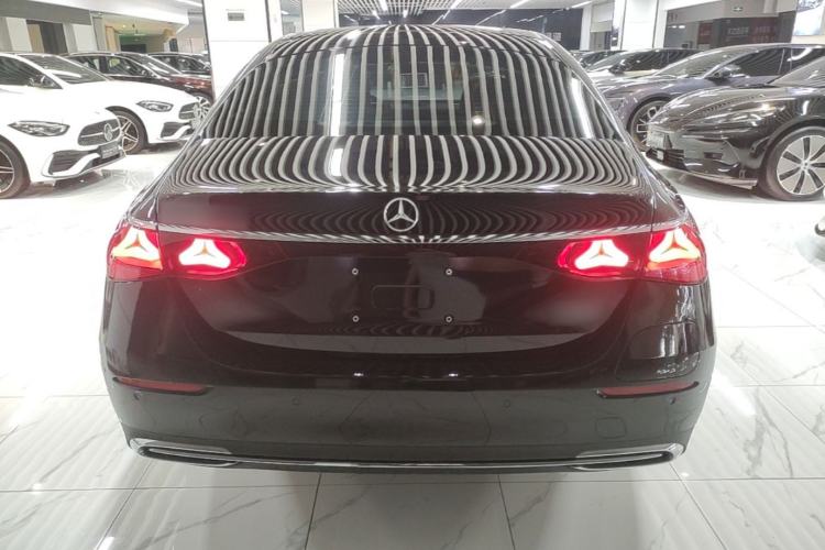Used Mercedes-Benz E-Class New Energy 2024 E 350 e L Plug-in Hybrid Sedan Rear