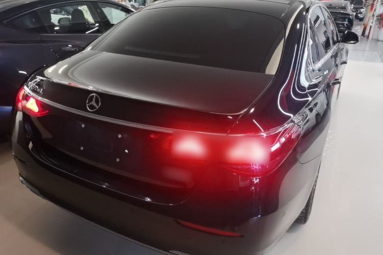 Used Mercedes-Benz E-Class New Energy 2024 E 350 e L Plug-in Hybrid Sedan Rear