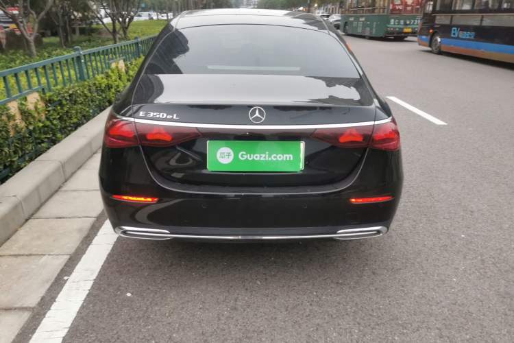 Used Mercedes-Benz E-Class New Energy 2024 E 350 e L Plug-in Hybrid Sedan Rear