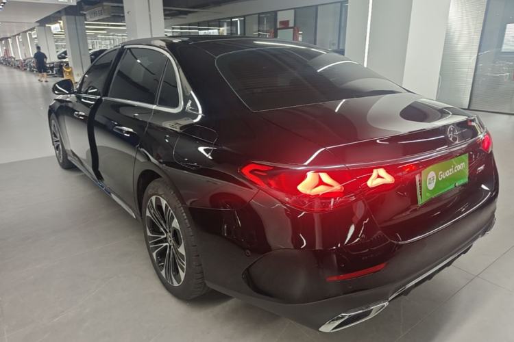 Used Mercedes-Benz E-Class New Energy 2024 E 350 e L Plug-in Hybrid Sports Sedan Rear Left 45 Deg