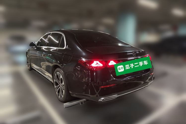 Used Mercedes-Benz E-Class New Energy 2024 E 350 e L Plug-in Hybrid Sedan Rear Left 45 Deg
