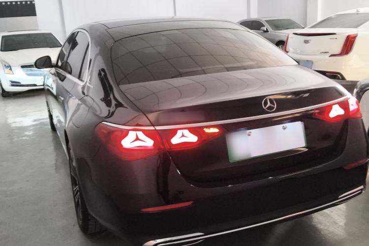 Used Mercedes-Benz E-Class New Energy 2024 E 350 e L Plug-in Hybrid Sedan Rear Left 45 Deg