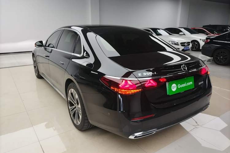 Used Mercedes-Benz E-Class New Energy 2024 E 350 e L Plug-in Hybrid Sedan Rear Left 45 Deg